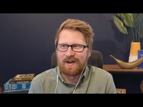 #1 - Turner Novak, Banana Capital episode